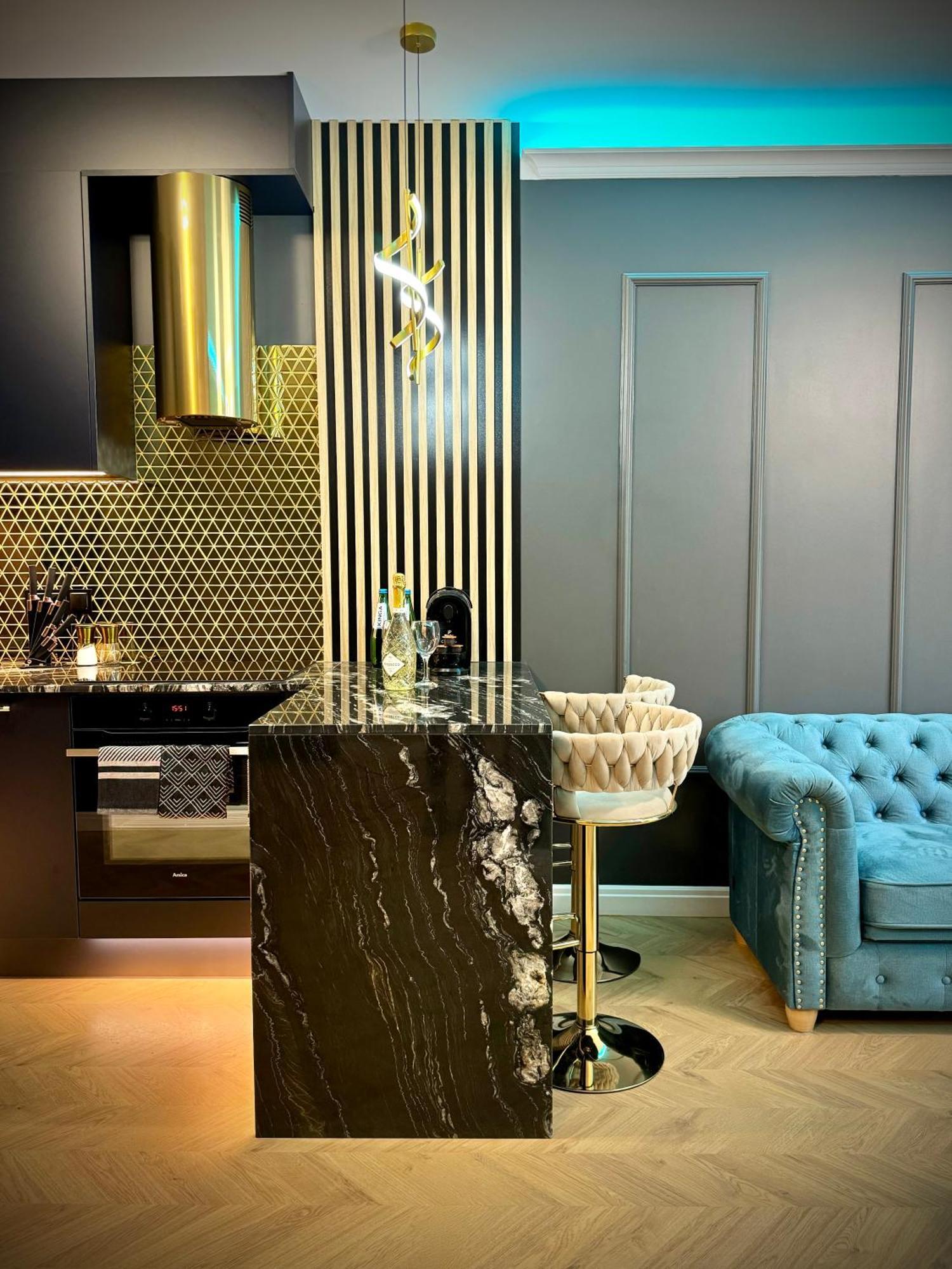 Golden Park Aparthotel Szczecin Bagian luar foto