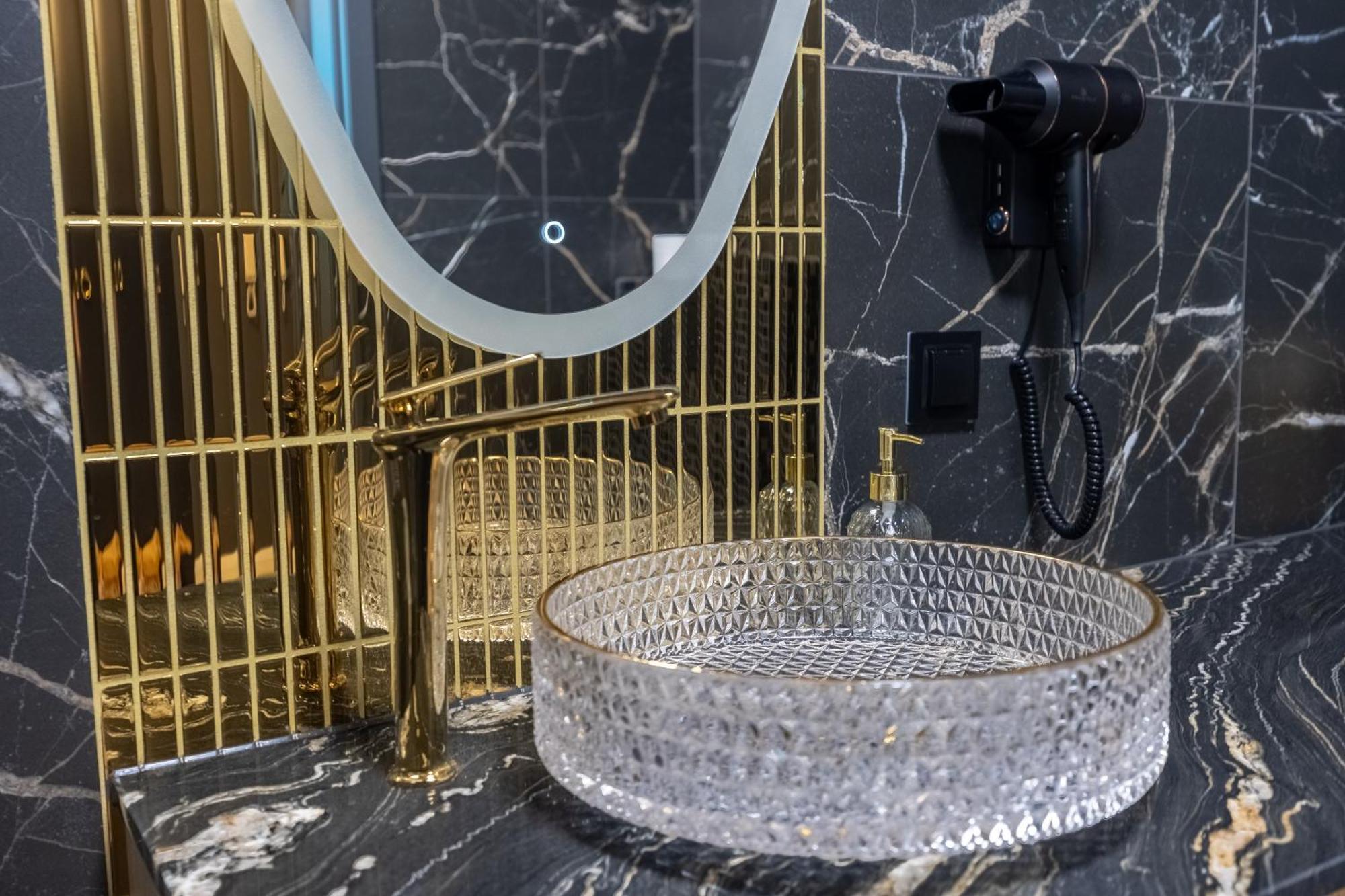 Golden Park Aparthotel Szczecin Bagian luar foto